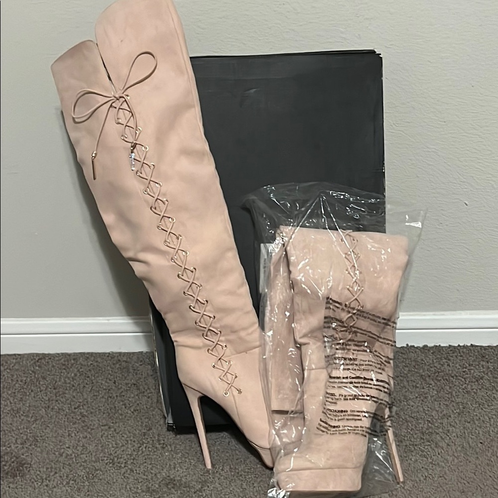 Elegant Lace-Up Over-the-Knee Boots - Peachy